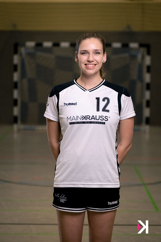 Jessica Schneider